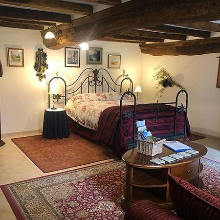 Condé-sur-Noireau La Ferme Studio Apartments מראה חיצוני תמונה