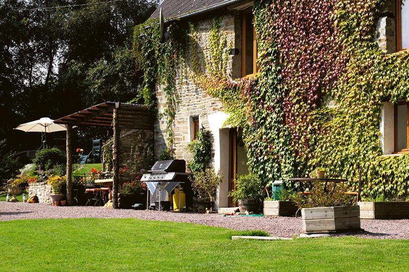 Condé-sur-Noireau La Ferme Studio Apartments מראה חיצוני תמונה
